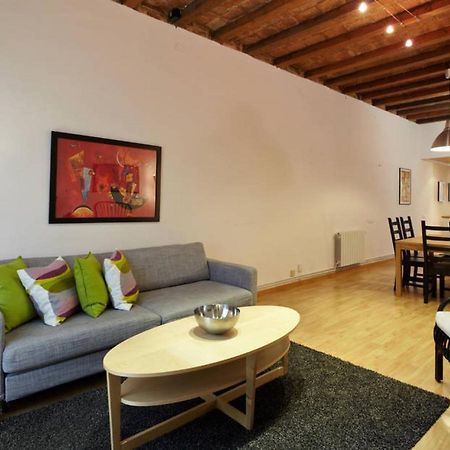 Beautiful Apartment In Eixample Barcelona Buitenkant foto